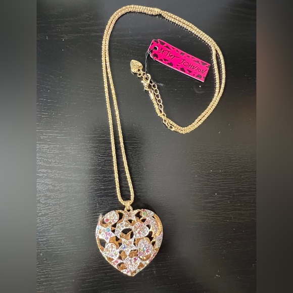 ⭐️ NWT! Stars & Moon Heart Rhinestone Necklace - Picture 2 of 7